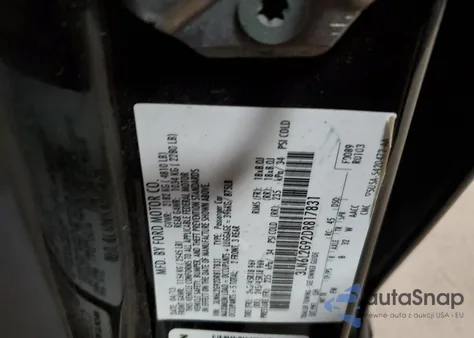 2013 Lincoln Mkz из США, поврежденный, VIN 3LN6L2G92DR817831